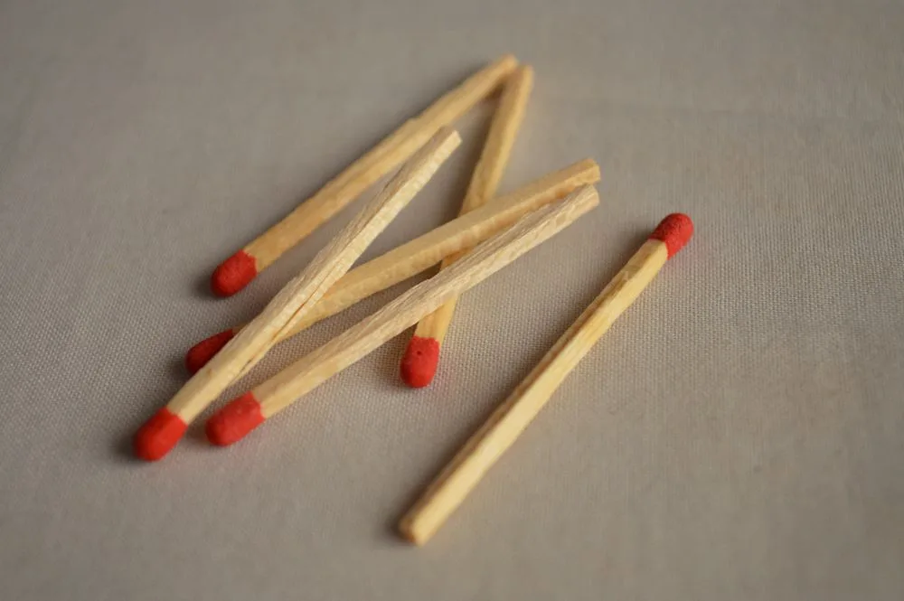 Best Long Matches for Wood Burners: 94mm vs 280mm